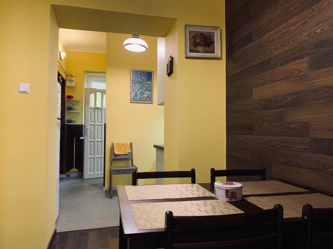 Modern Chaikovskogo Apartment Lviv Kültér fotó