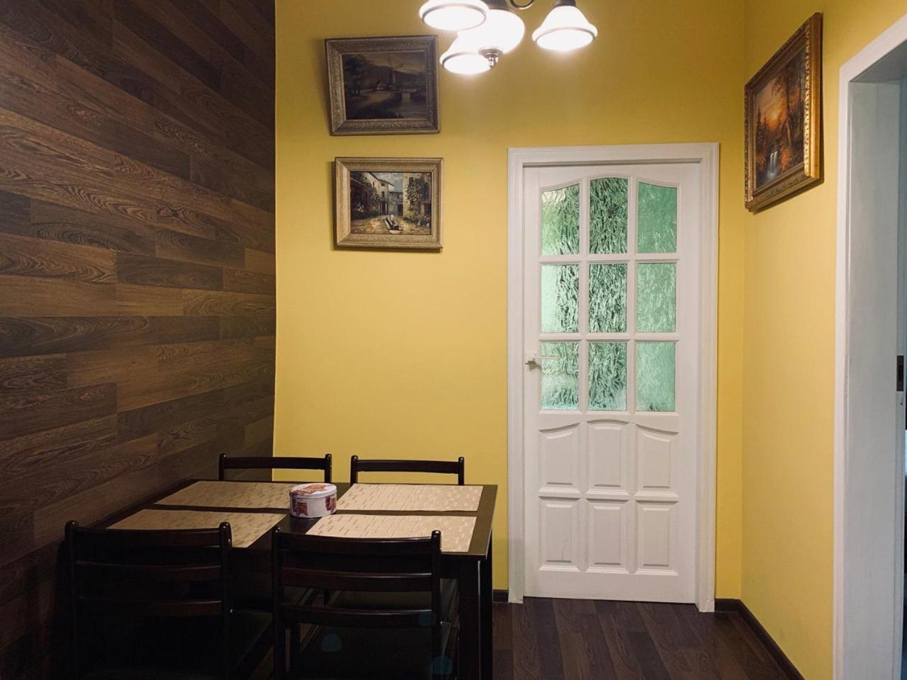 Modern Chaikovskogo Apartment Lviv Kültér fotó