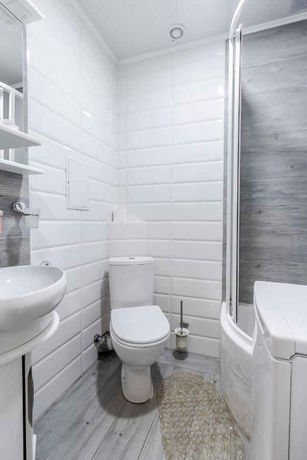 Modern Chaikovskogo Apartment Lviv Kültér fotó